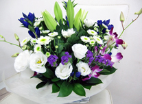 お供え 168 ￥3,000(税抜)